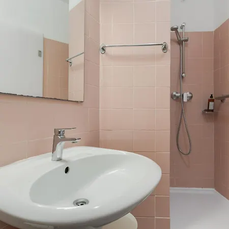 Refugio Madeirense By Atlantic * Funchal (Madeira)